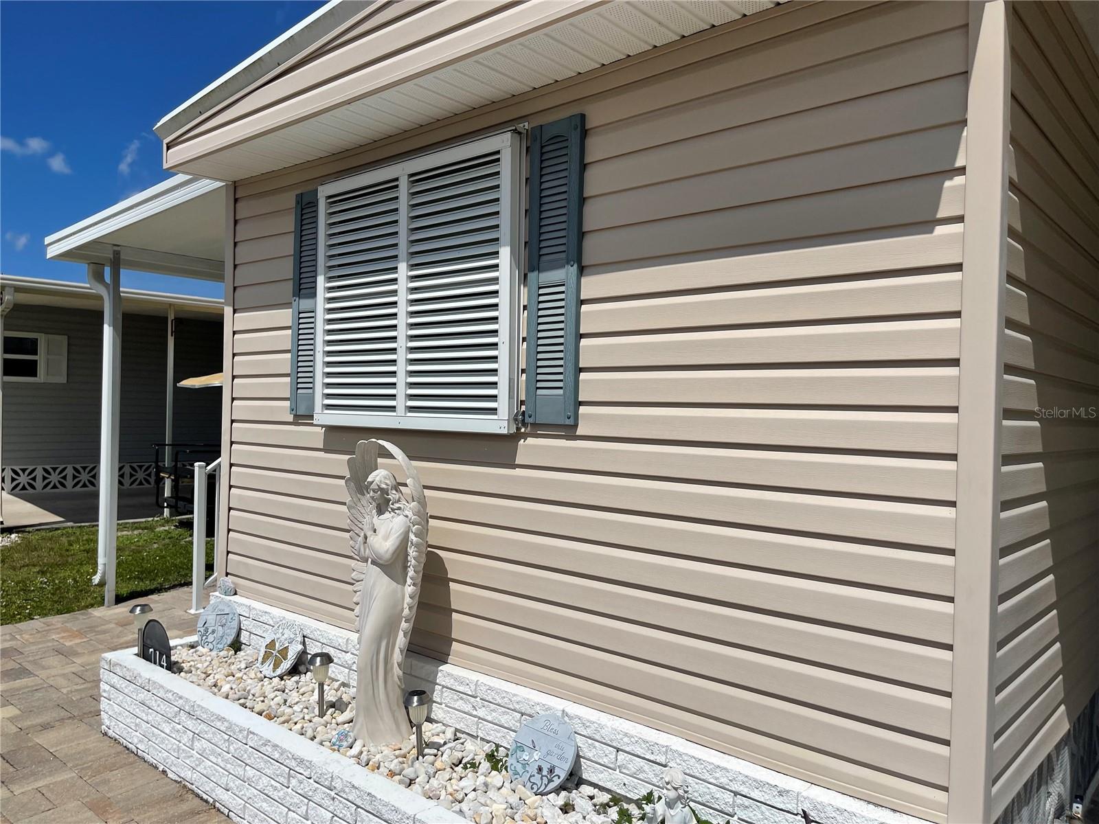 Image 2 of 14 For 714 Locarno Drive