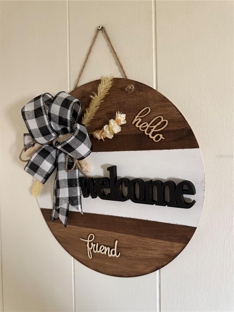 Image 3 of 14 For 714 Locarno Drive