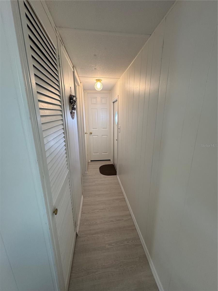 Image 4 of 14 For 714 Locarno Drive