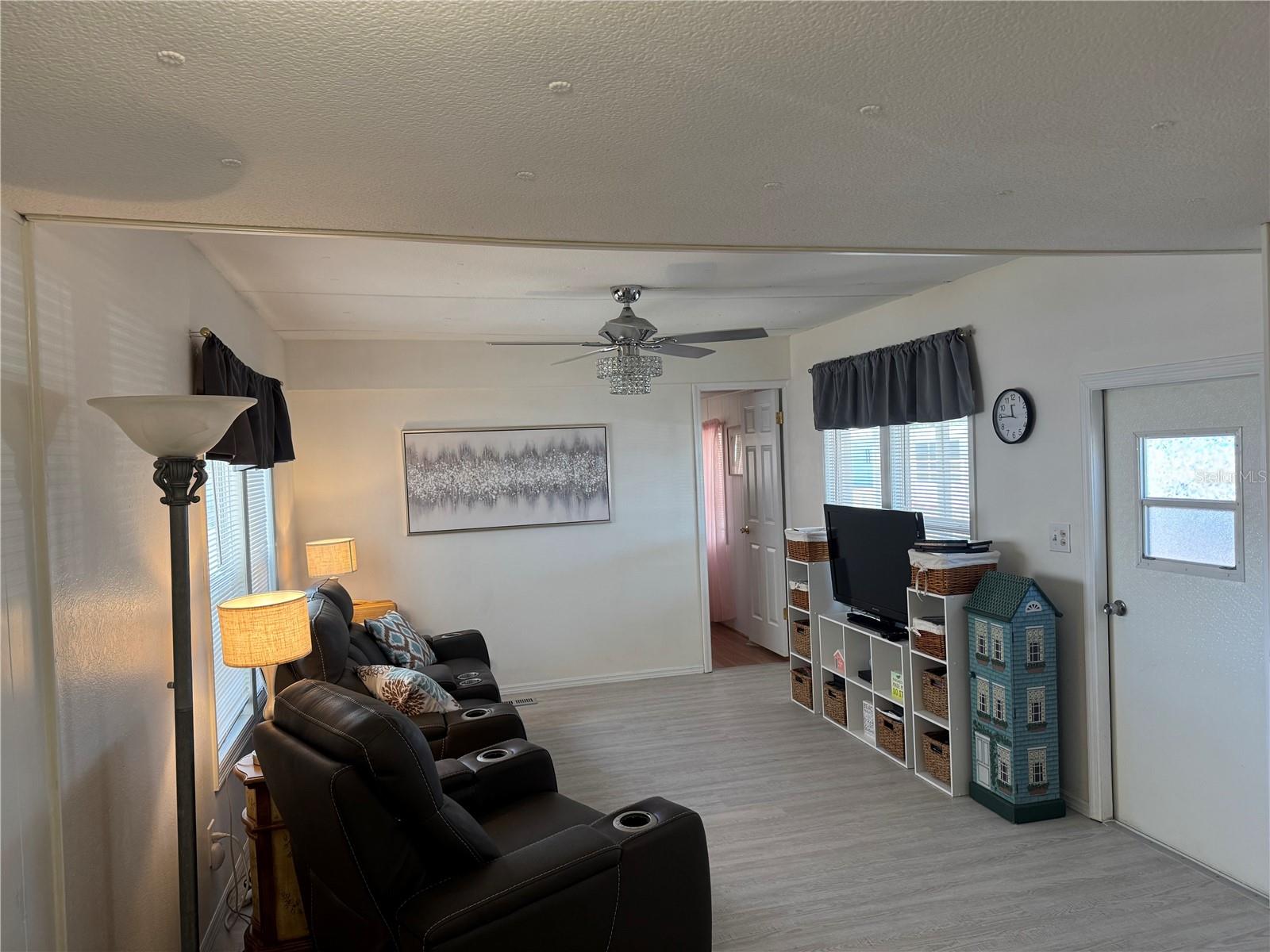 Image 8 of 14 For 714 Locarno Drive