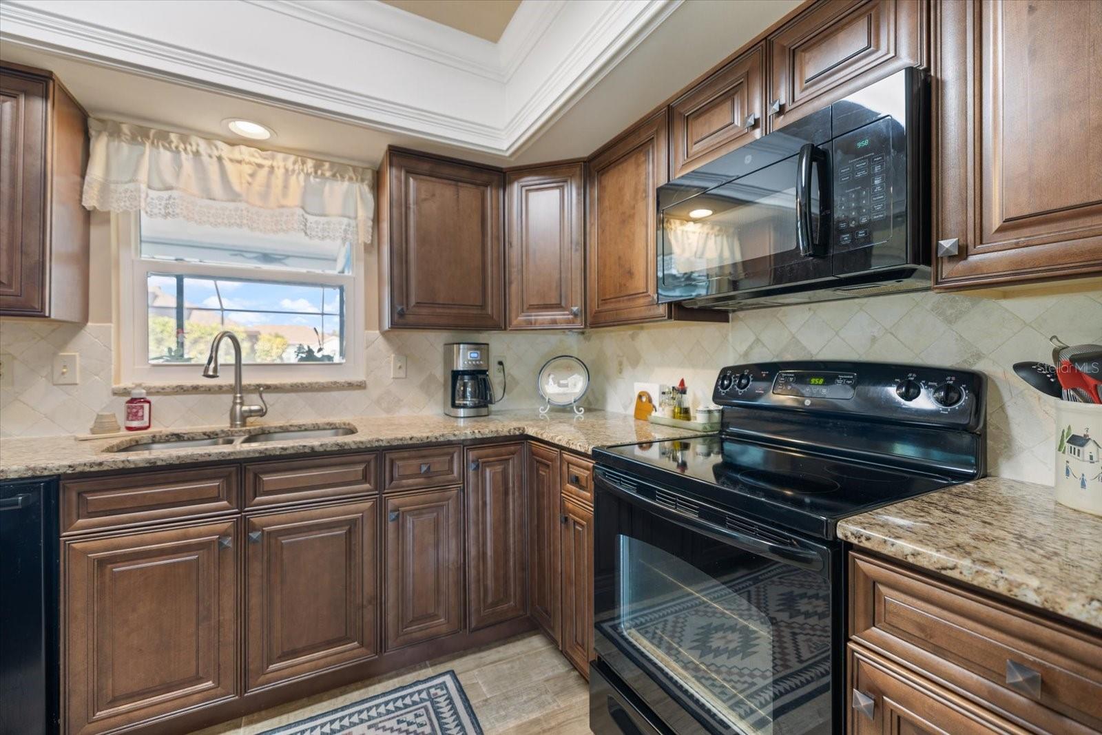 Image 15 of 50 For 615 Sugarwood Drive