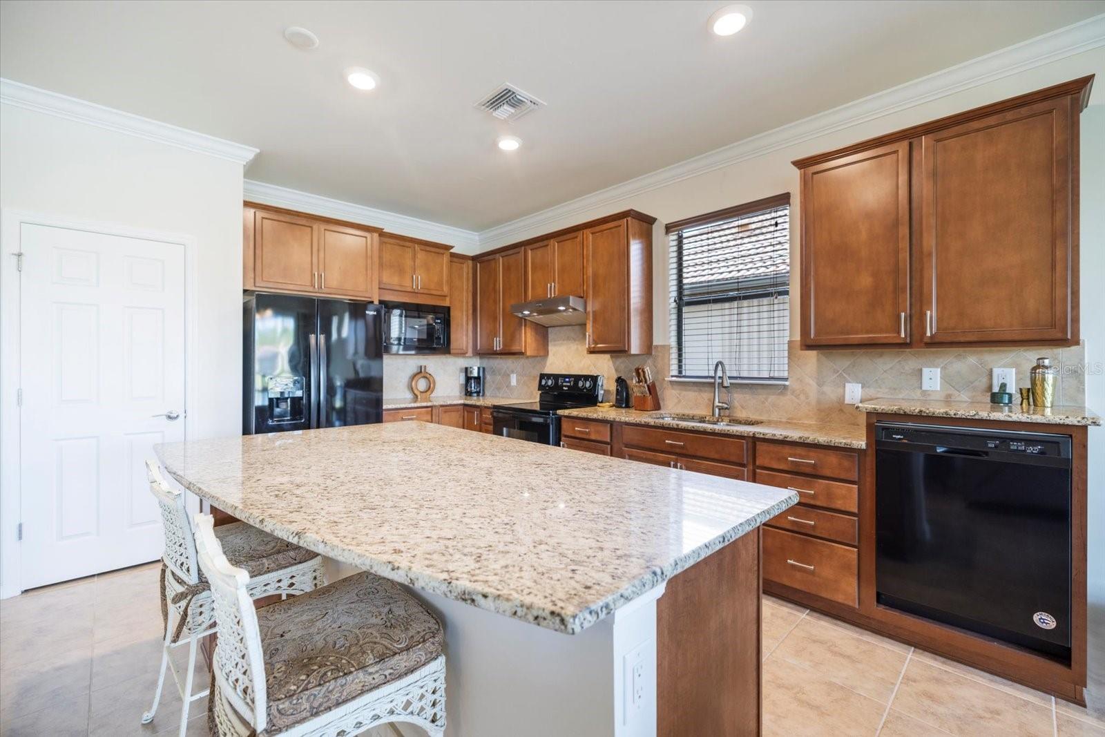 Image 13 of 28 For 1548 Hyssop Loop