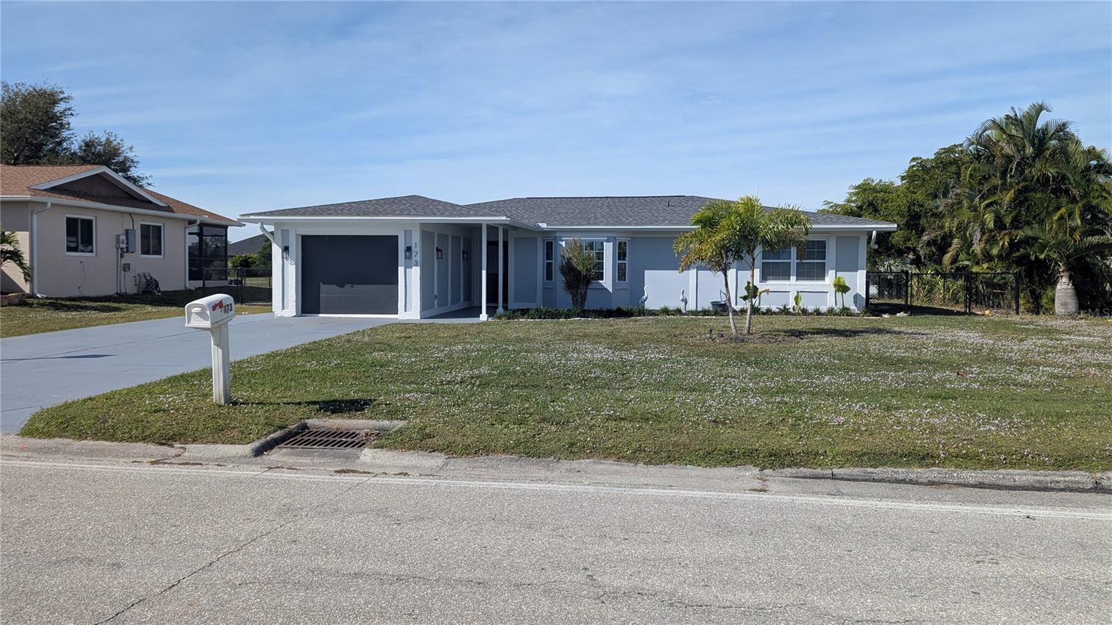 Image 11 of 13 For 173 Rotonda Circle