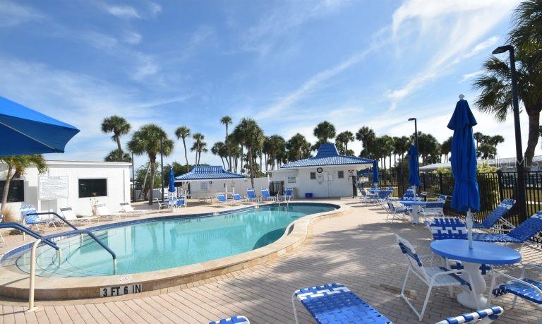 Image 18 of 24 For 706 Locarno Drive