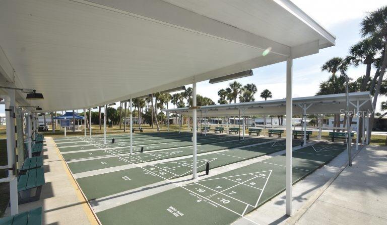 Image 19 of 24 For 706 Locarno Drive