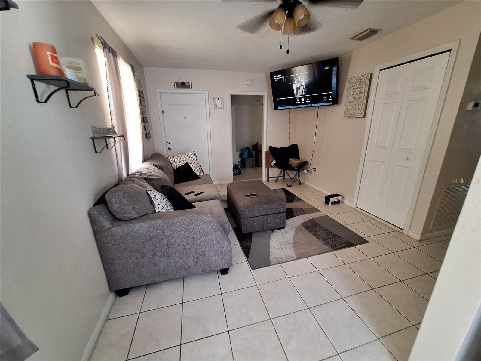 Image 4 of 18 For 8564 Agress Avenue