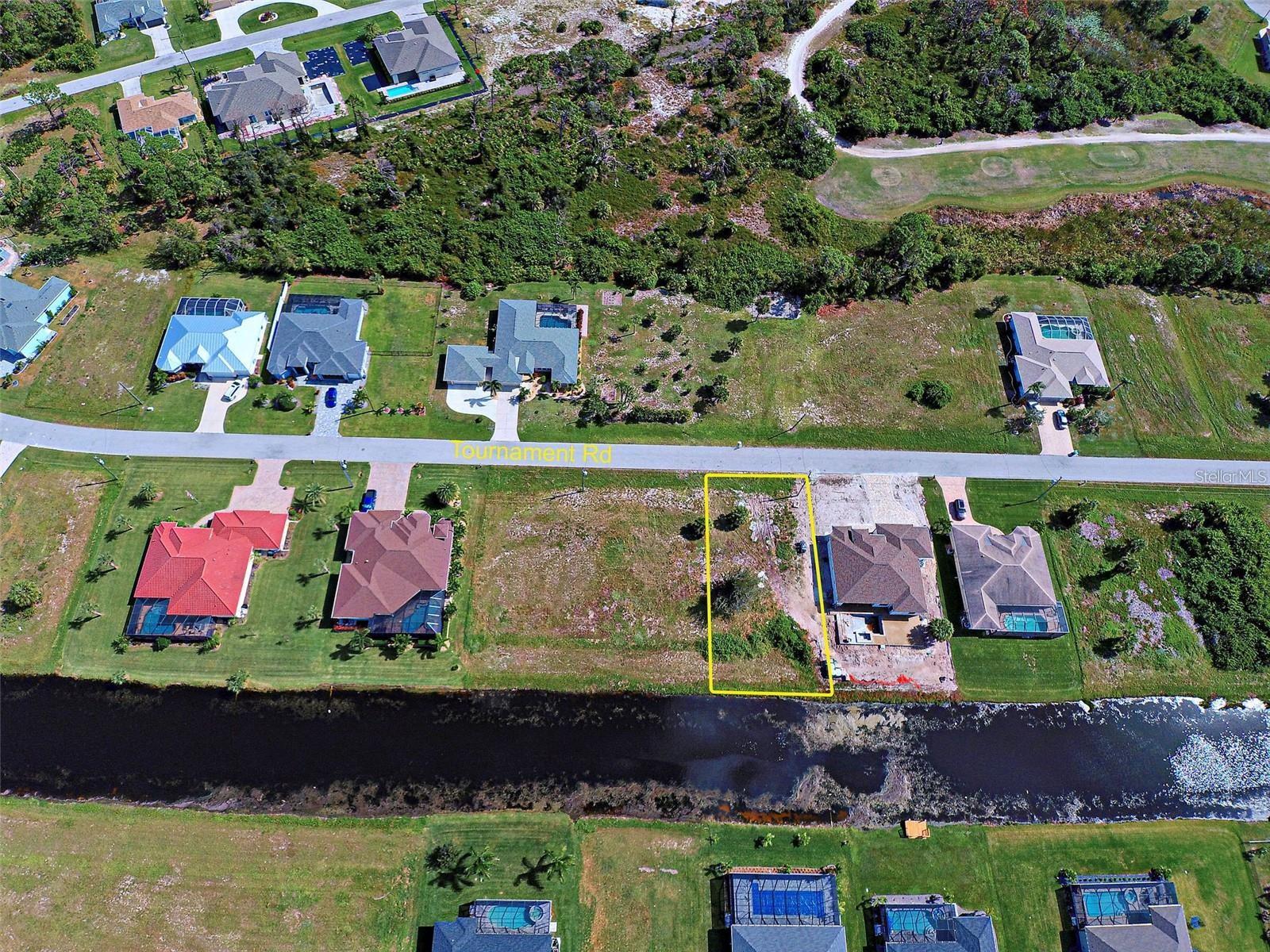 Image 4 of 7 For 159 Tournament Road