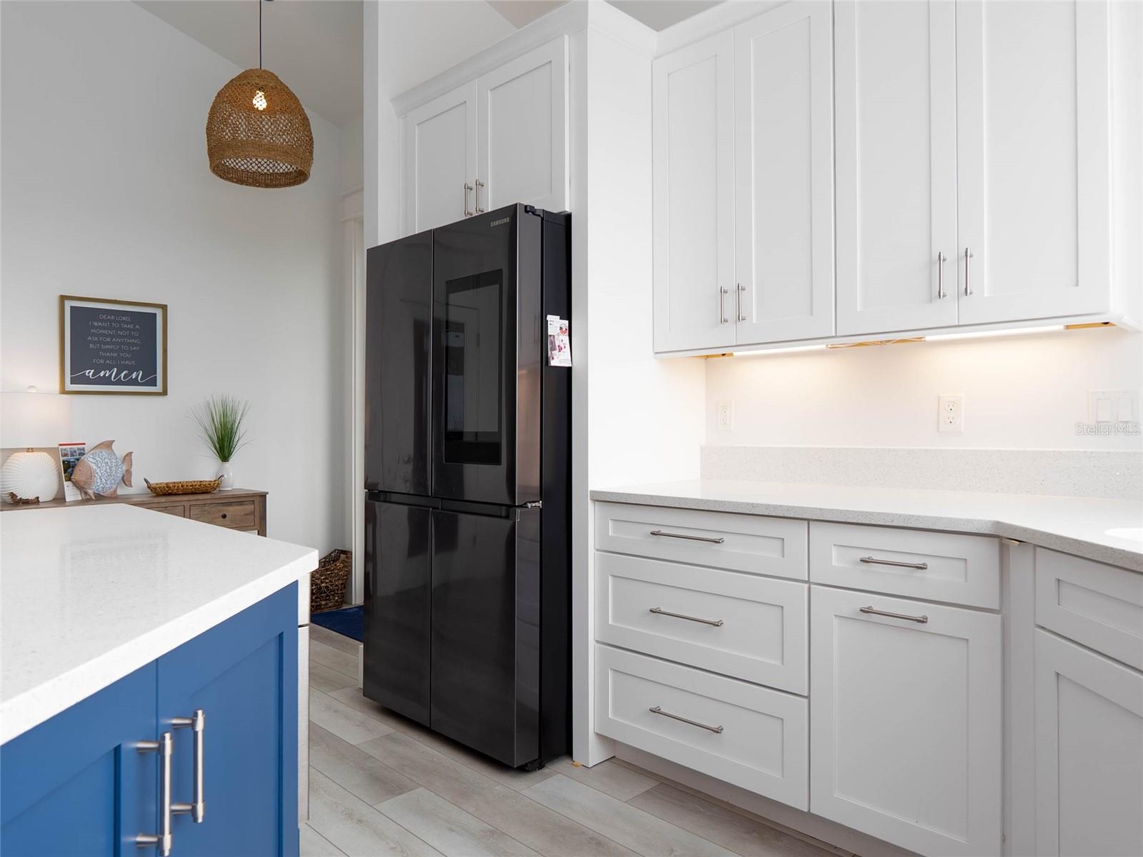 Image 11 of 89 For 1850 Keyway Road