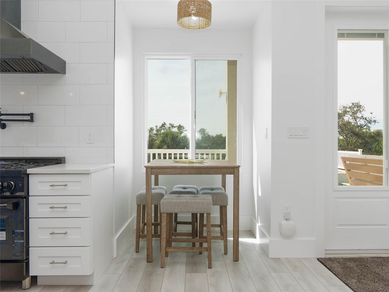 Image 20 of 89 For 1850 Keyway Road