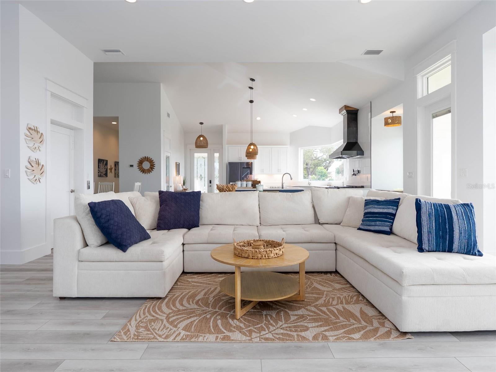 Image 22 of 89 For 1850 Keyway Road