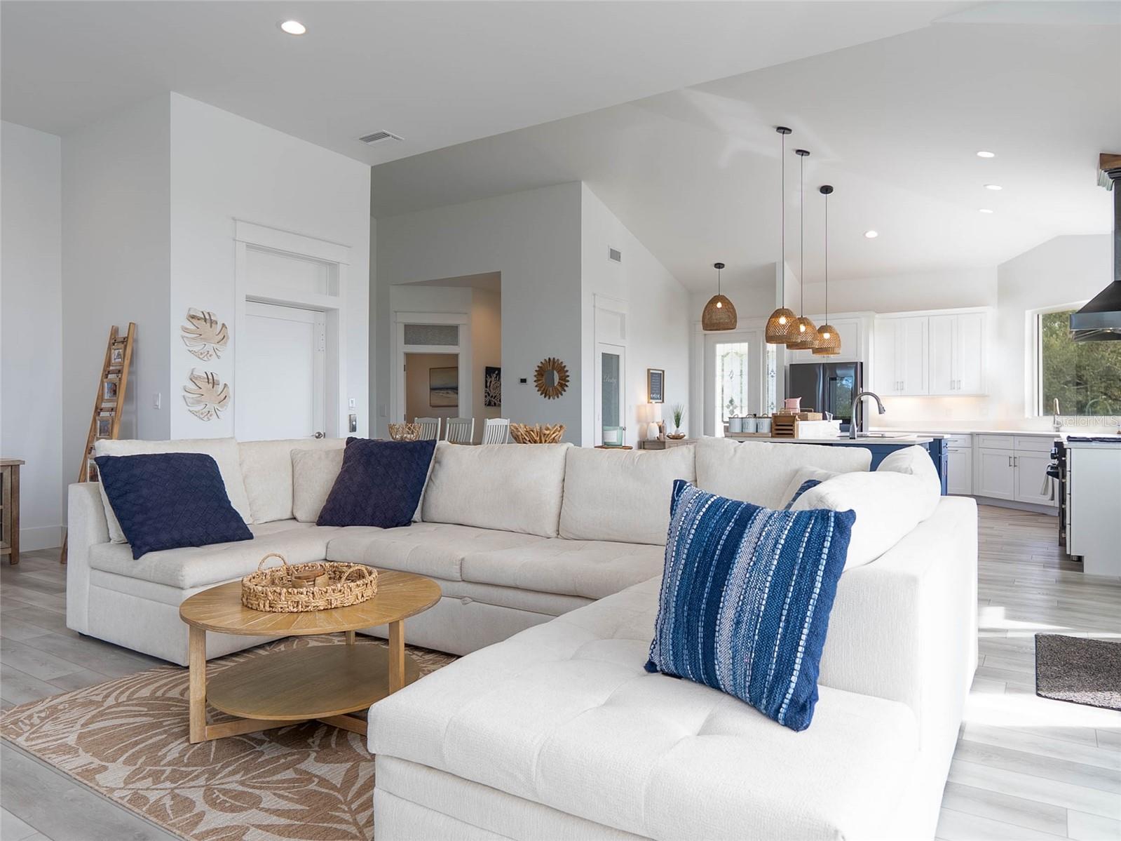 Image 23 of 89 For 1850 Keyway Road