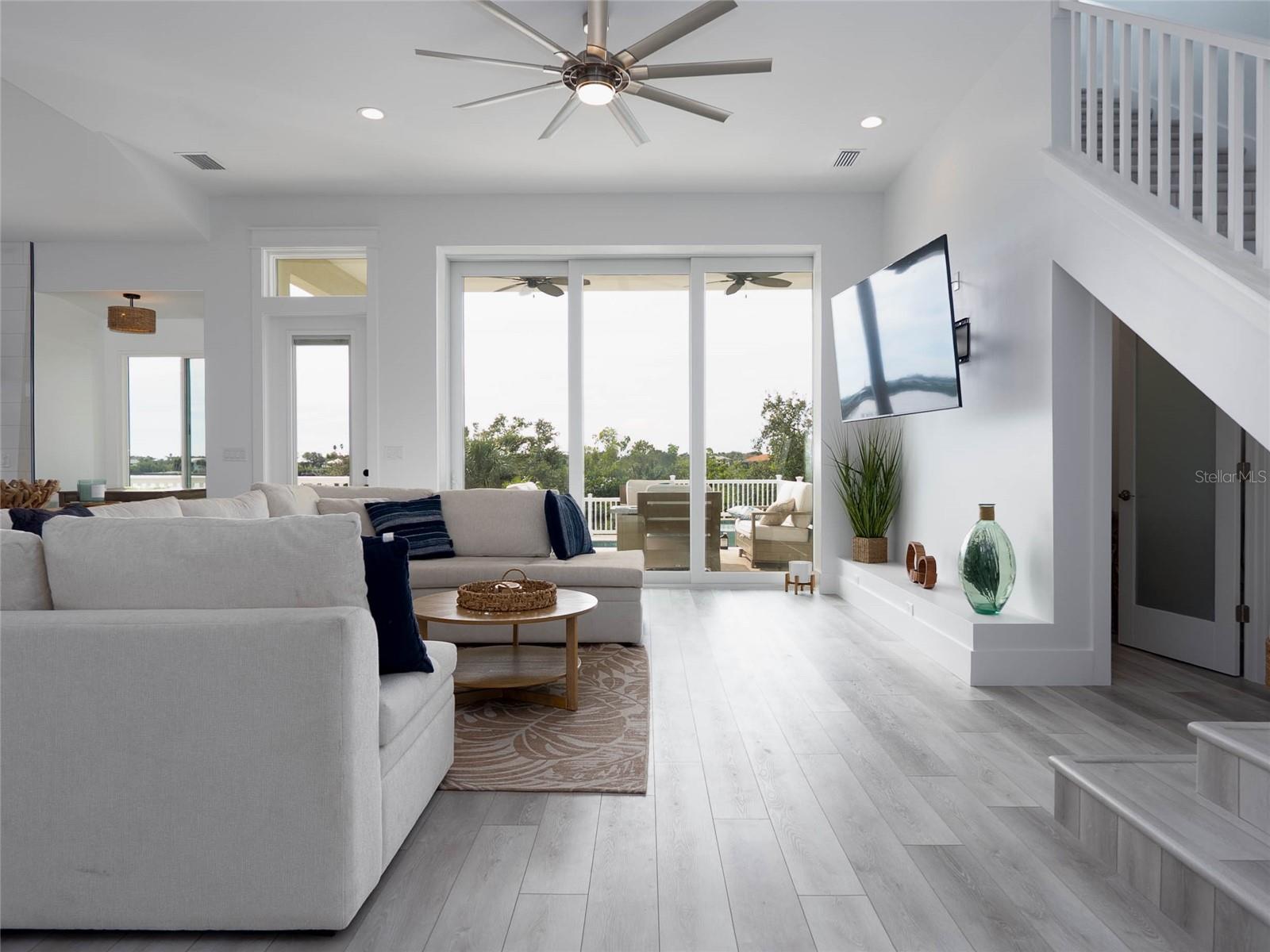 Image 27 of 89 For 1850 Keyway Road