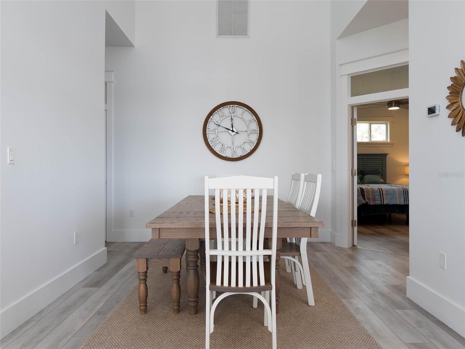 Image 30 of 89 For 1850 Keyway Road