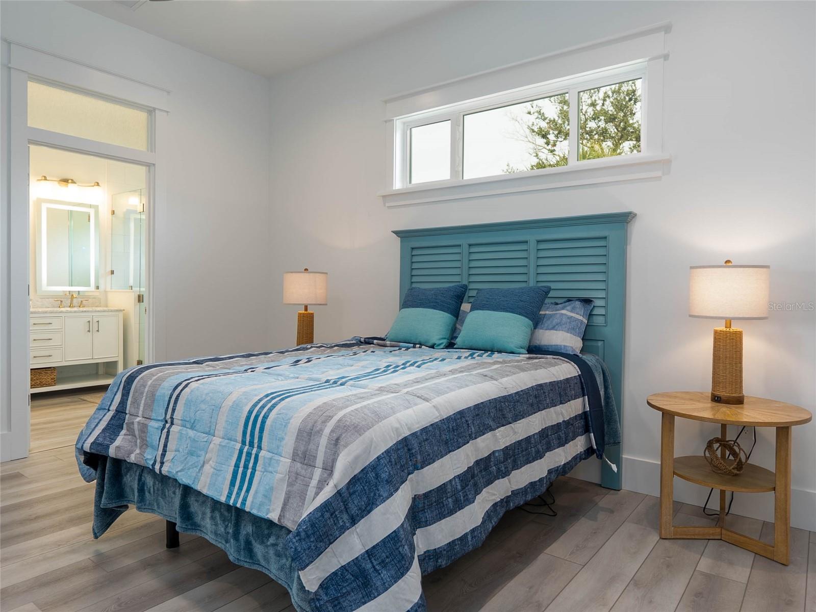 Image 36 of 89 For 1850 Keyway Road