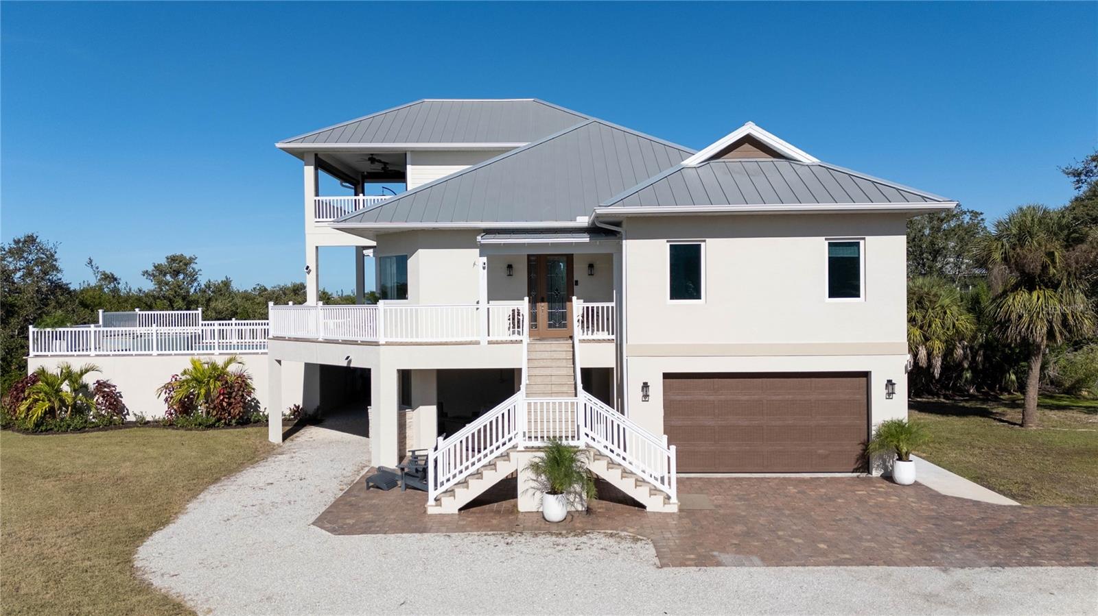 Image 4 of 89 For 1850 Keyway Road