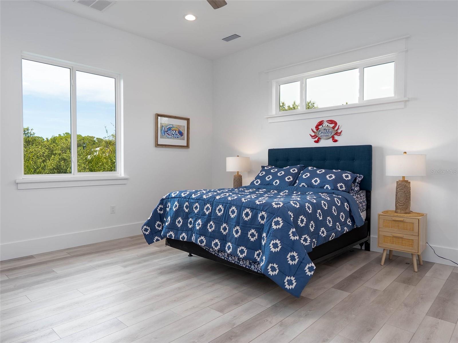 Image 41 of 89 For 1850 Keyway Road