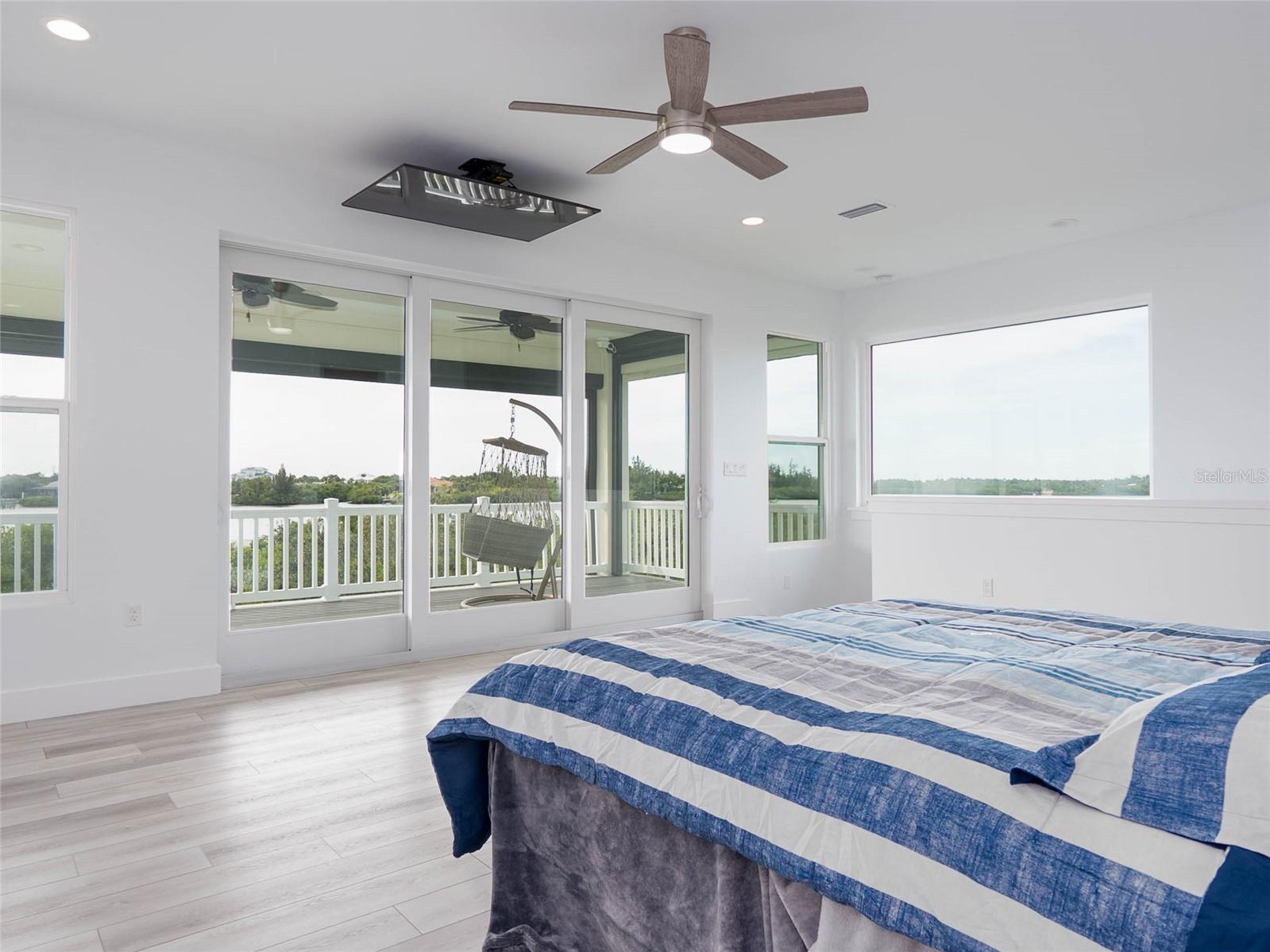 Image 48 of 89 For 1850 Keyway Road