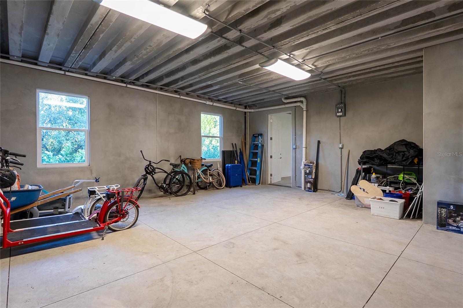 Image 69 of 89 For 1850 Keyway Road