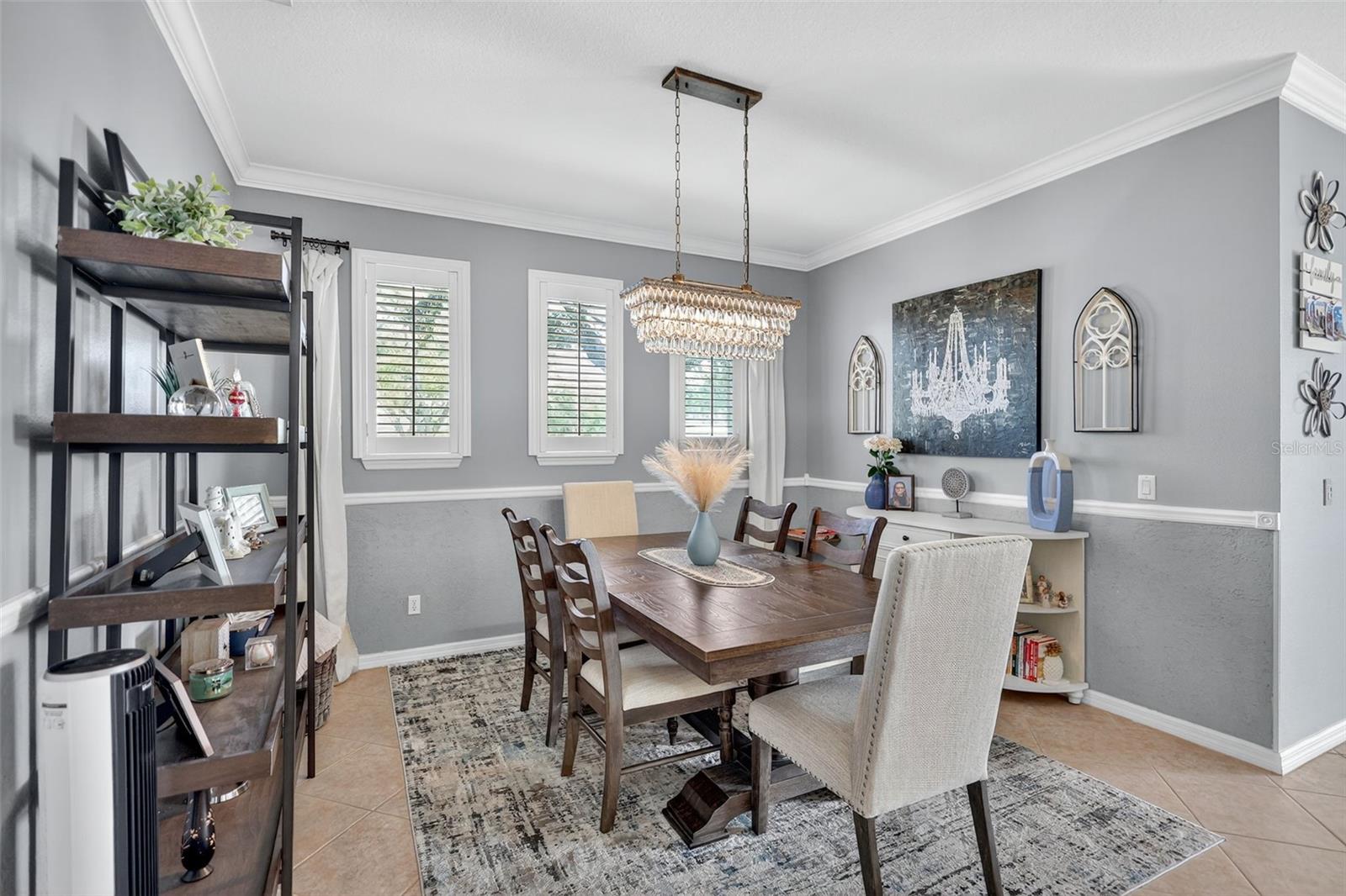 Image 12 of 36 For 5012 Lakehurst Court