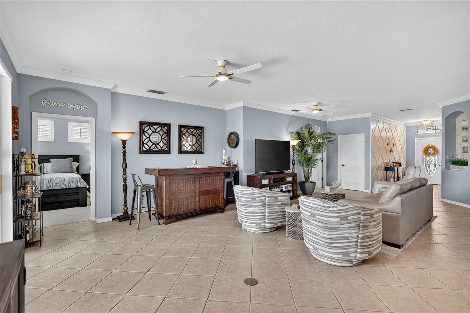 Image 15 of 36 For 5012 Lakehurst Court