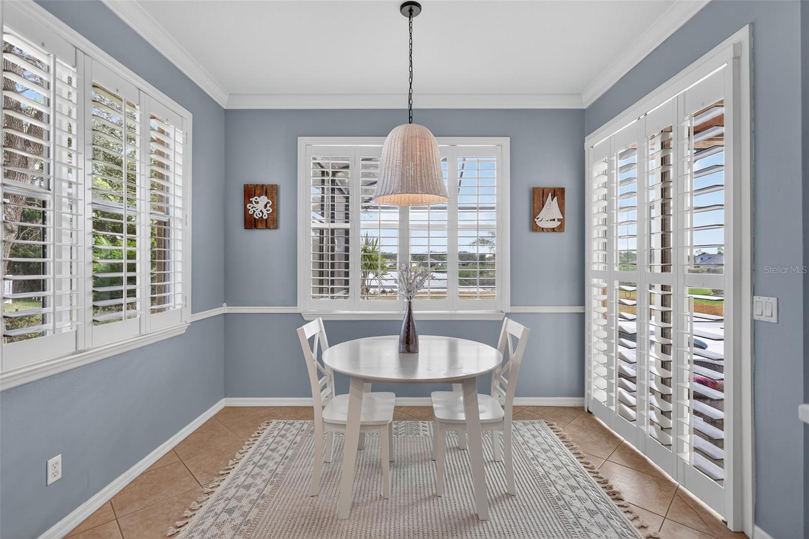 Image 25 of 36 For 5012 Lakehurst Court