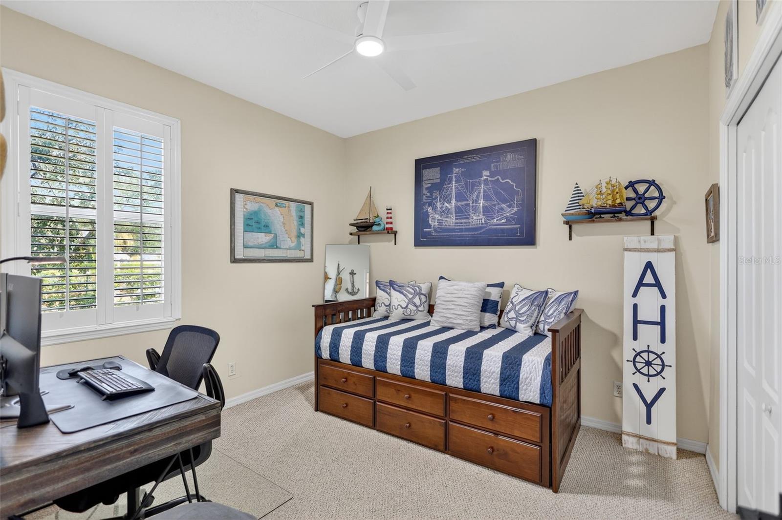 Image 9 of 36 For 5012 Lakehurst Court