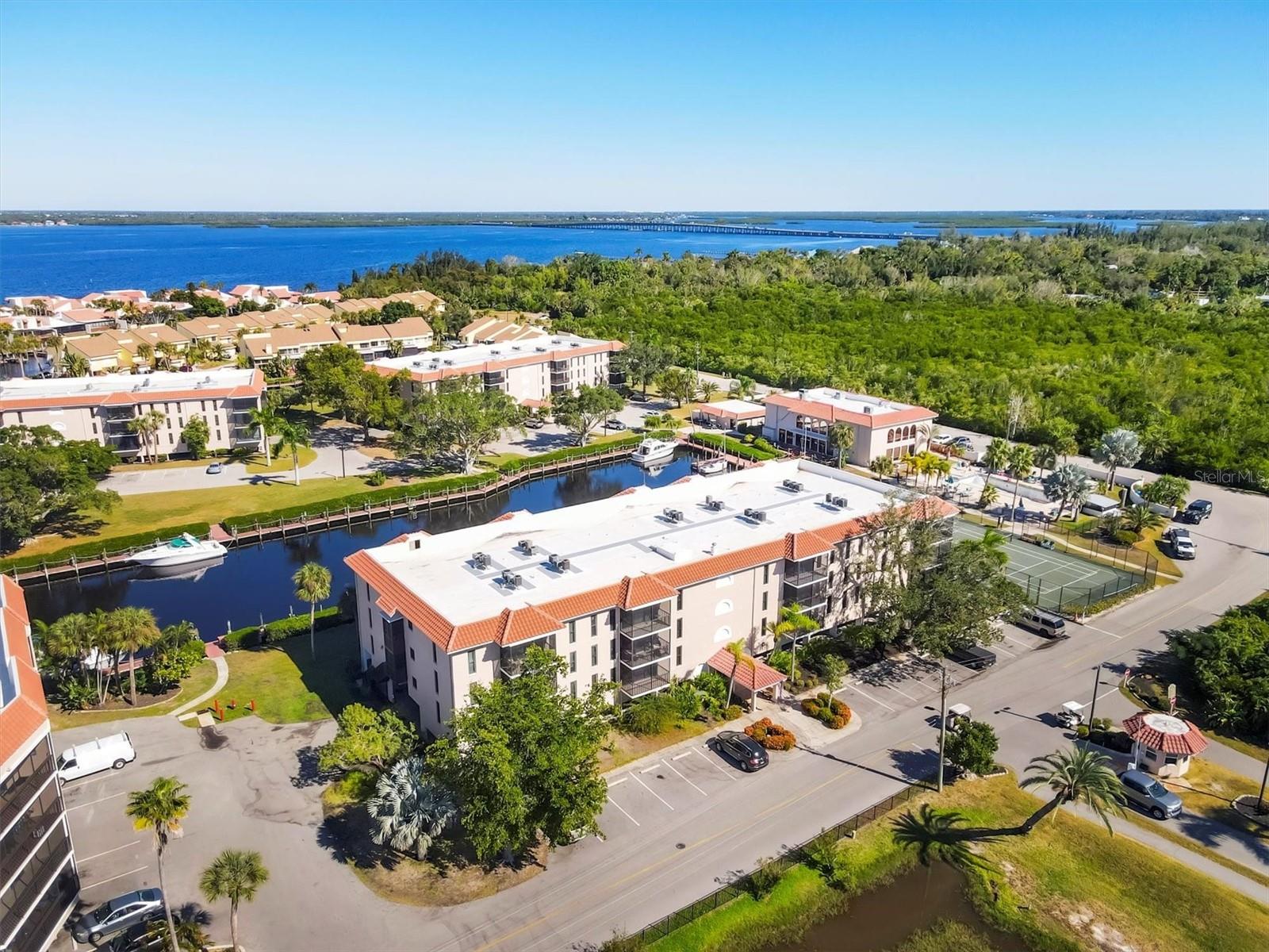 Image 11 of 63 For 25188 Marion Avenue C104