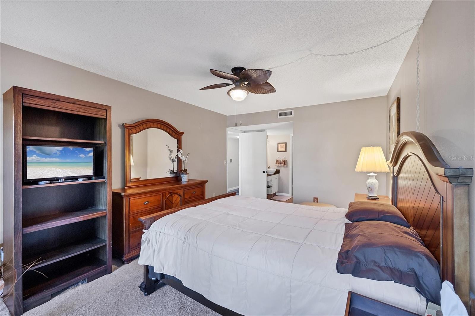 Image 22 of 63 For 25188 Marion Avenue C104