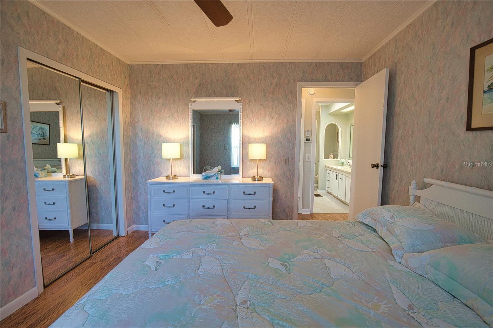 Image 9 of 13 For 402 Chiquita