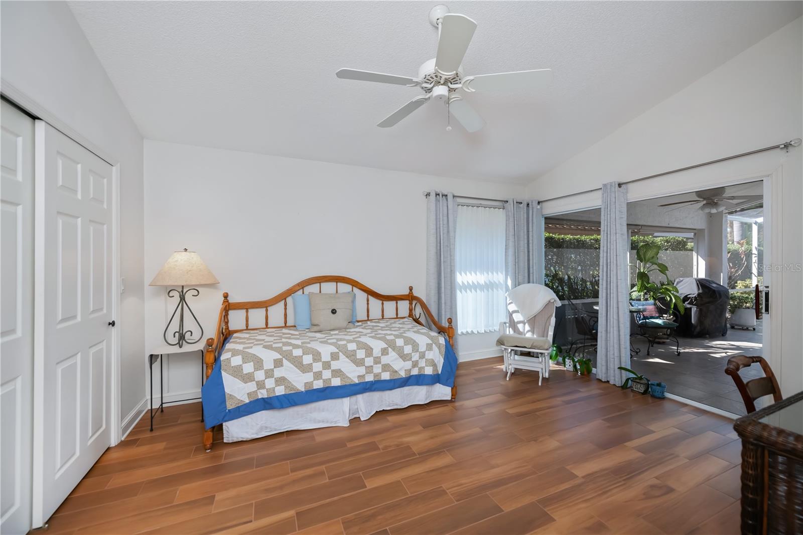 Image 16 of 44 For 1149 Harbor Town Way