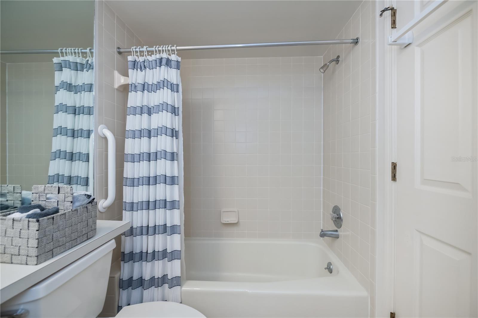 Image 20 of 44 For 1149 Harbor Town Way