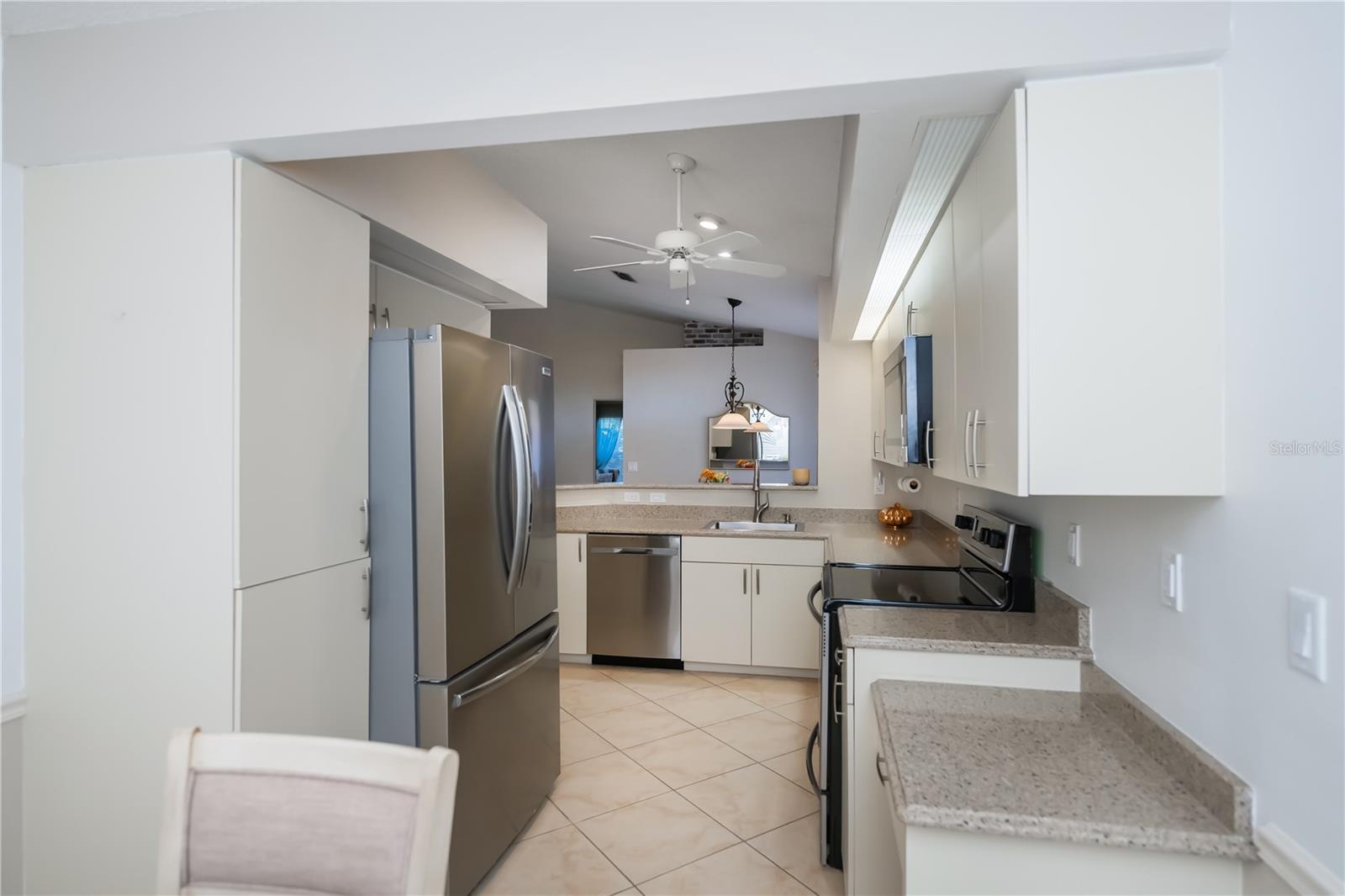 Image 6 of 44 For 1149 Harbor Town Way