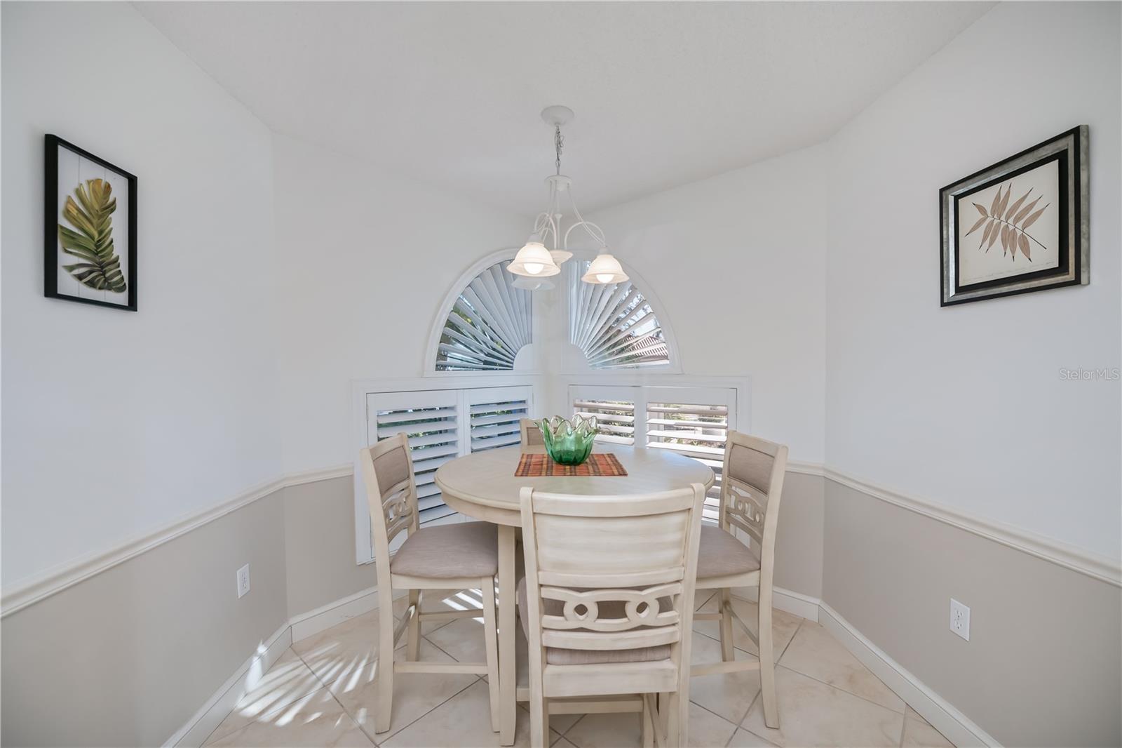 Image 7 of 44 For 1149 Harbor Town Way