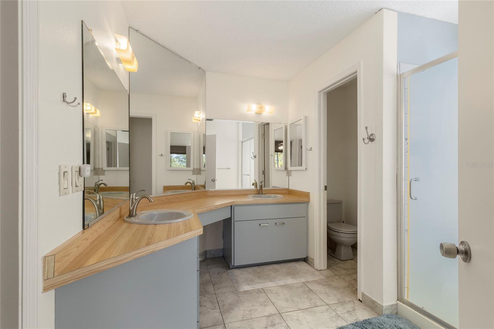 Image 25 of 51 For 22278 Vick Street A100