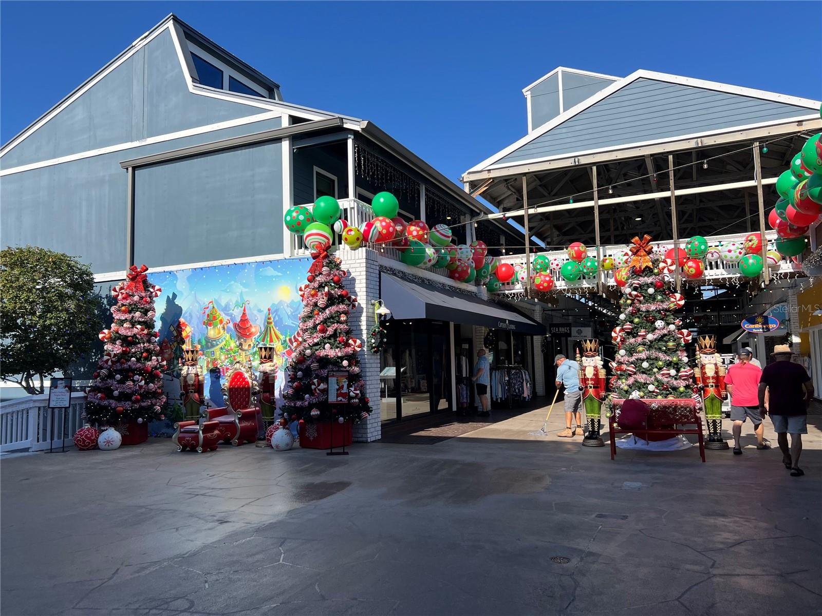 Image 44 of 51 For 22278 Vick Street A100