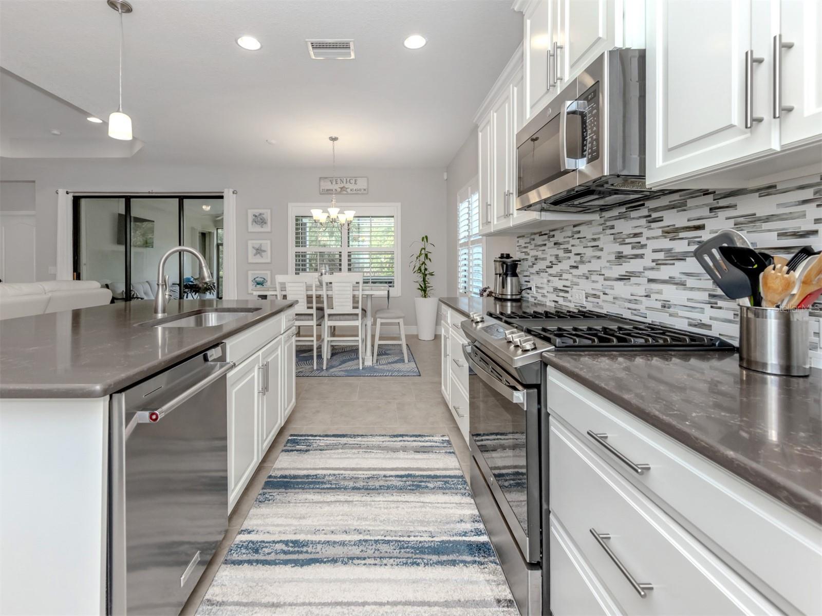 Image 21 of 61 For 264 Acerno Drive