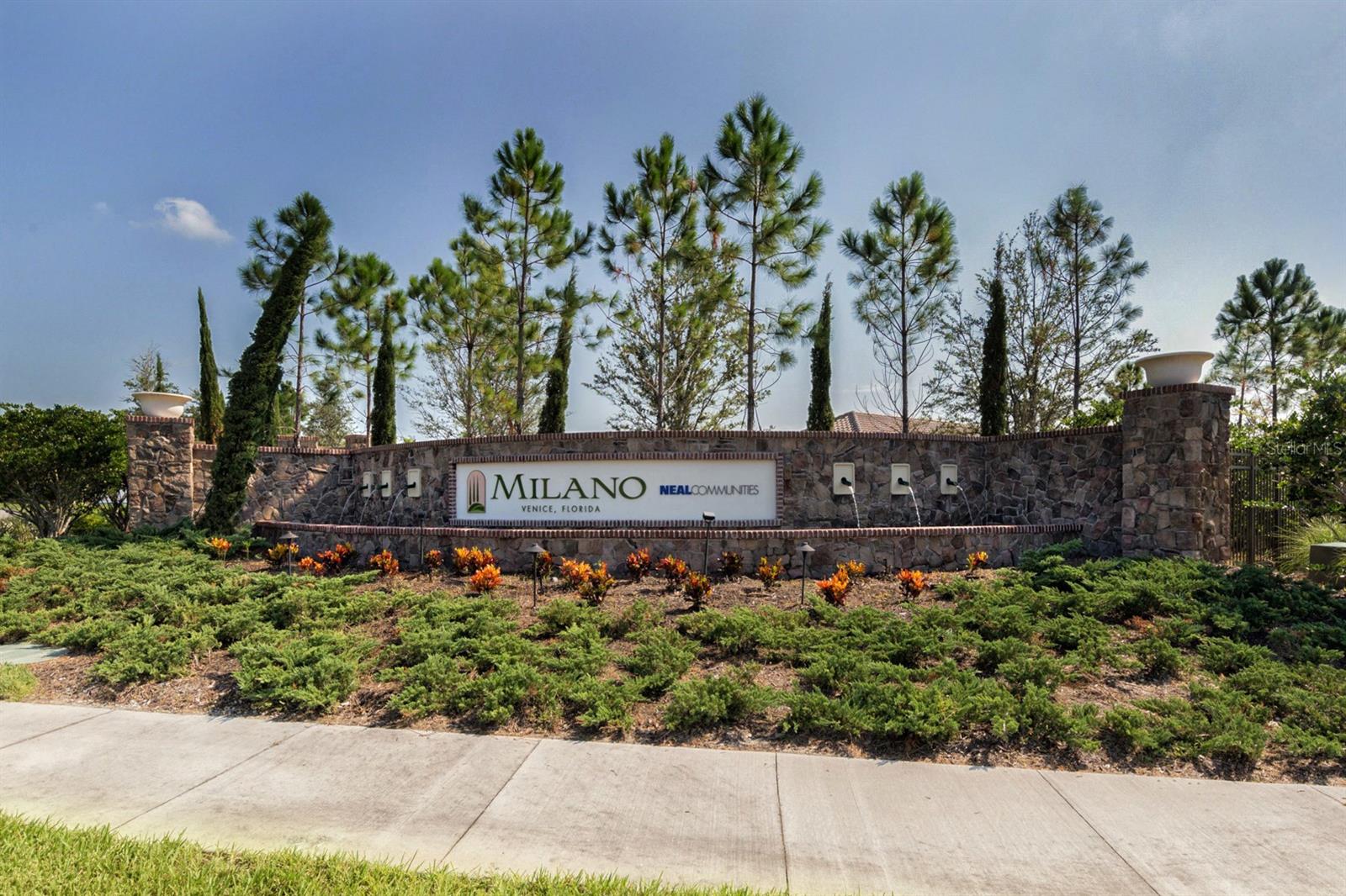 Image 39 of 61 For 264 Acerno Drive