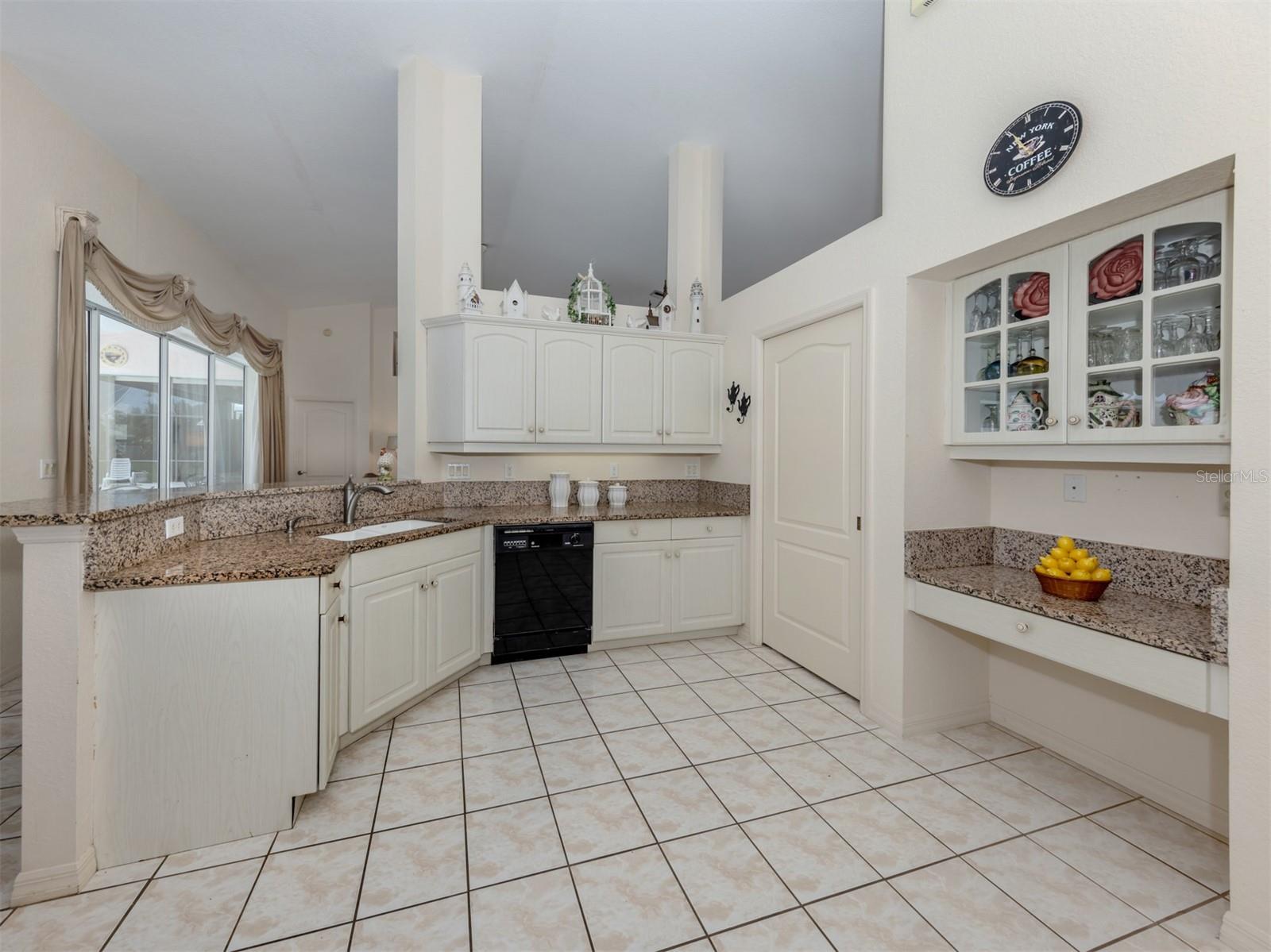 Image 7 of 55 For 1402 Brenner Park Drive