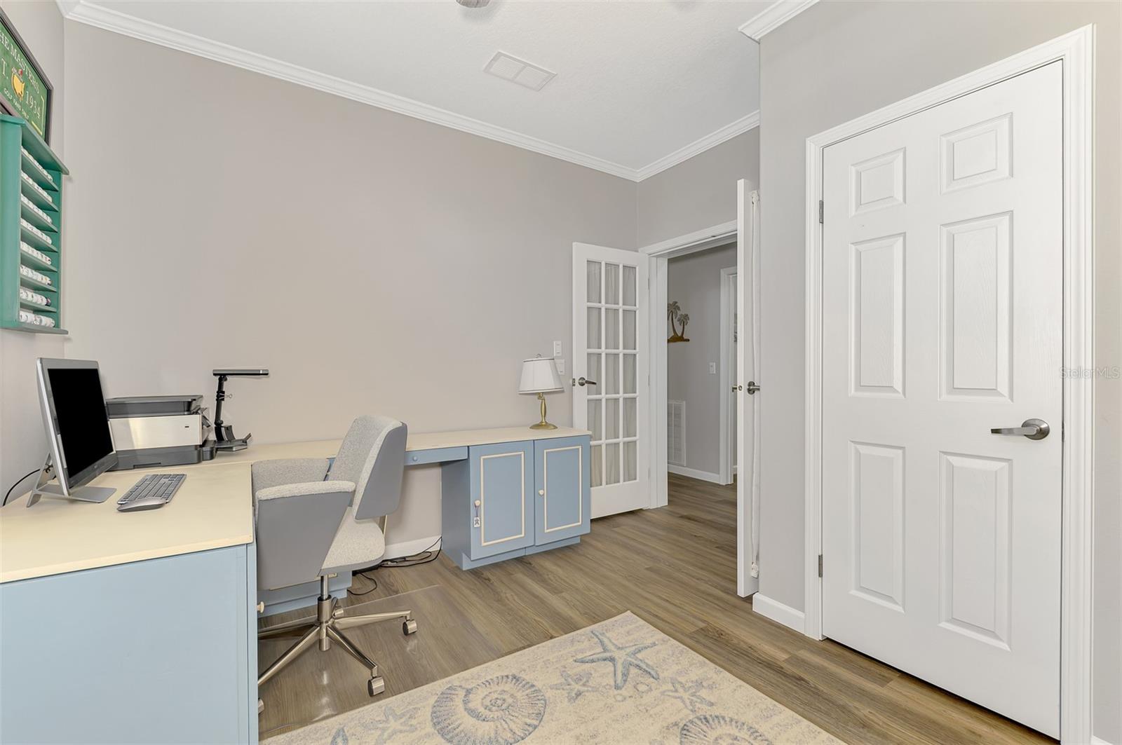 Image 31 of 94 For 804 Turf  