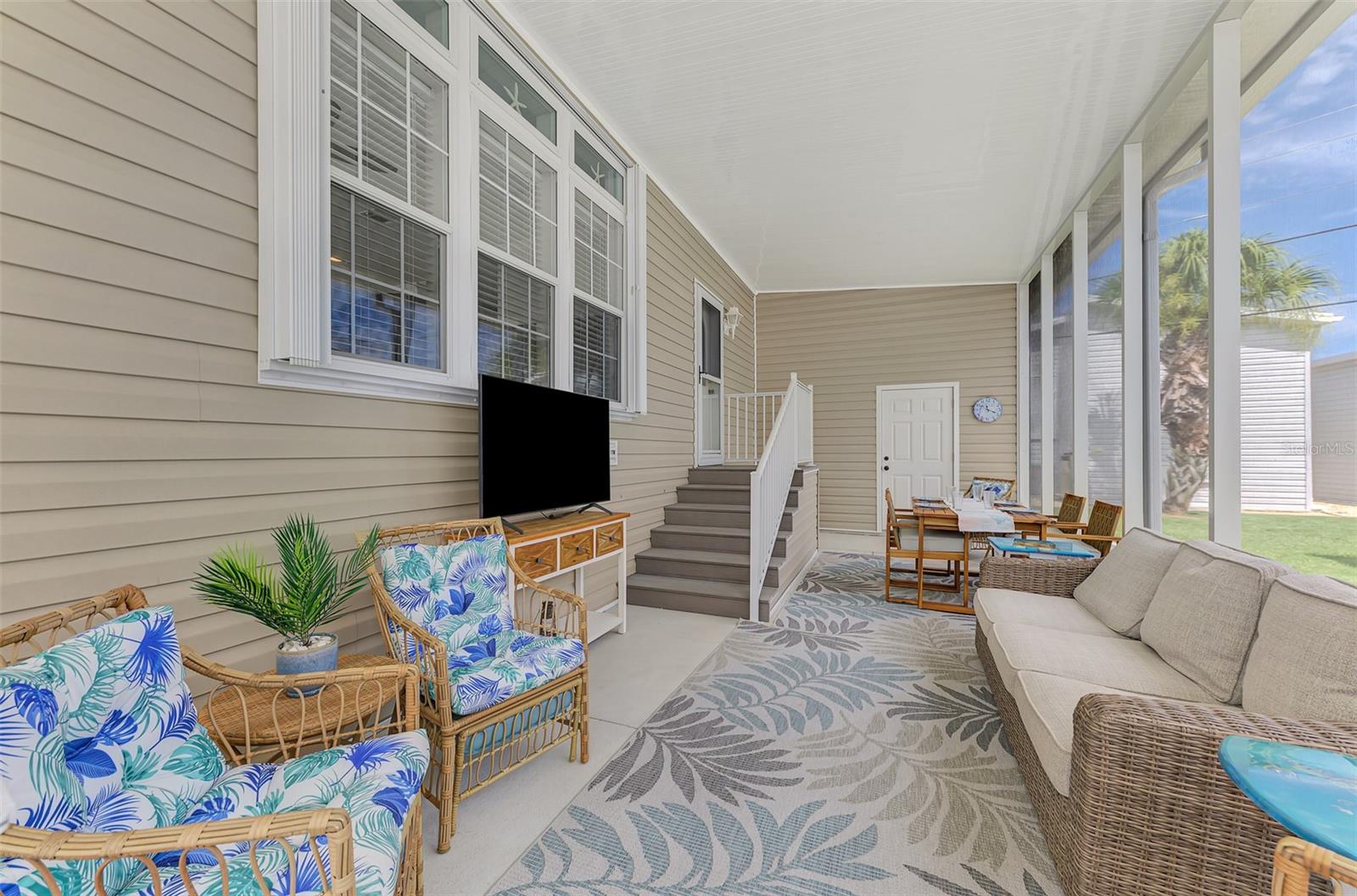 Image 36 of 94 For 804 Turf  