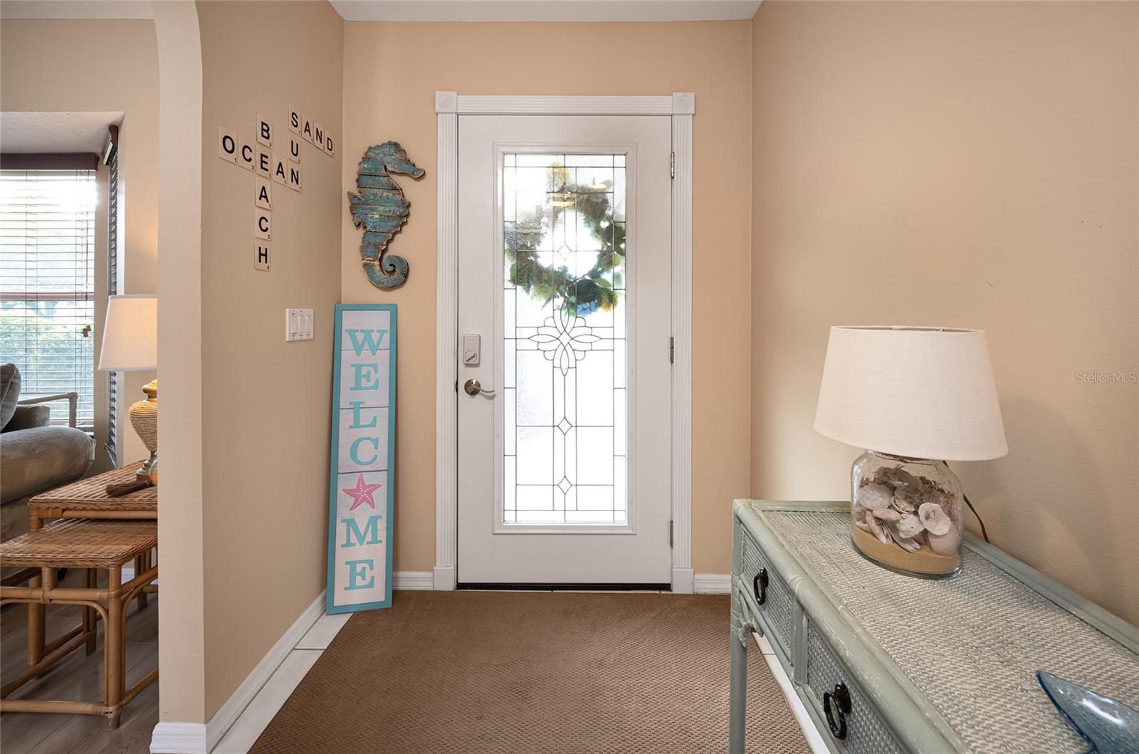 Image 10 of 68 For 9314 Lucian  