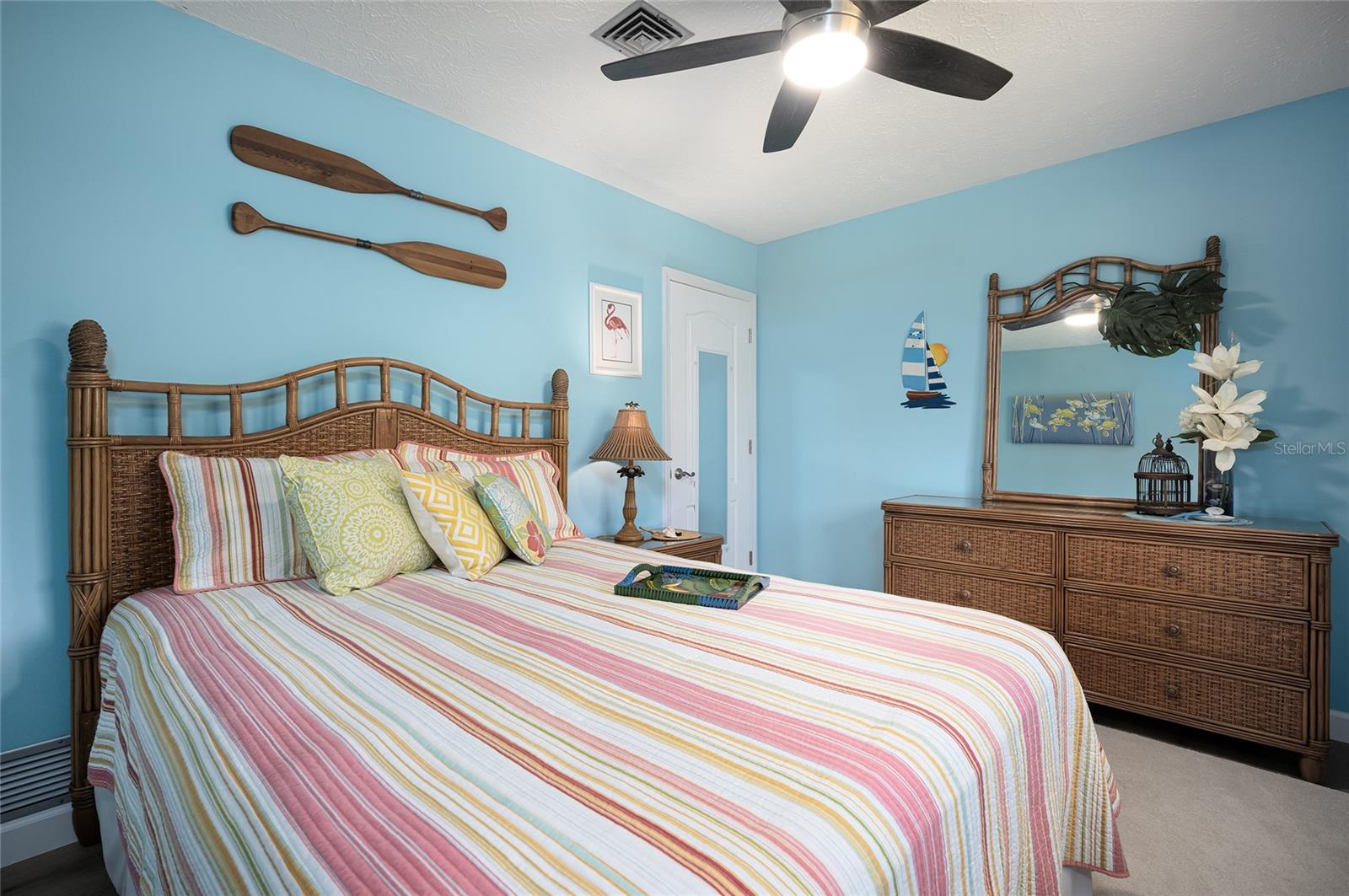 Image 29 of 68 For 9314 Lucian  