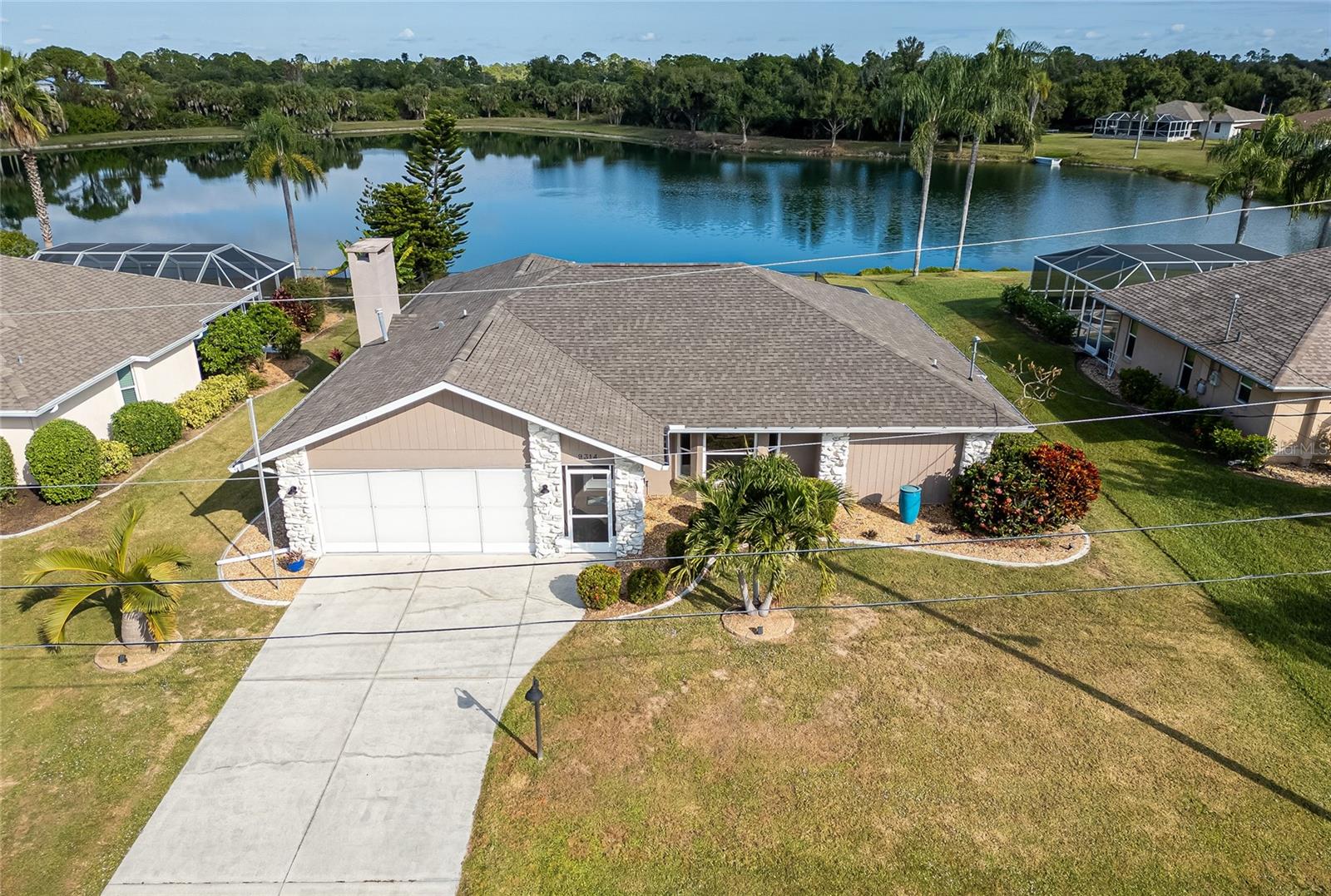 Image 46 of 68 For 9314 Lucian  