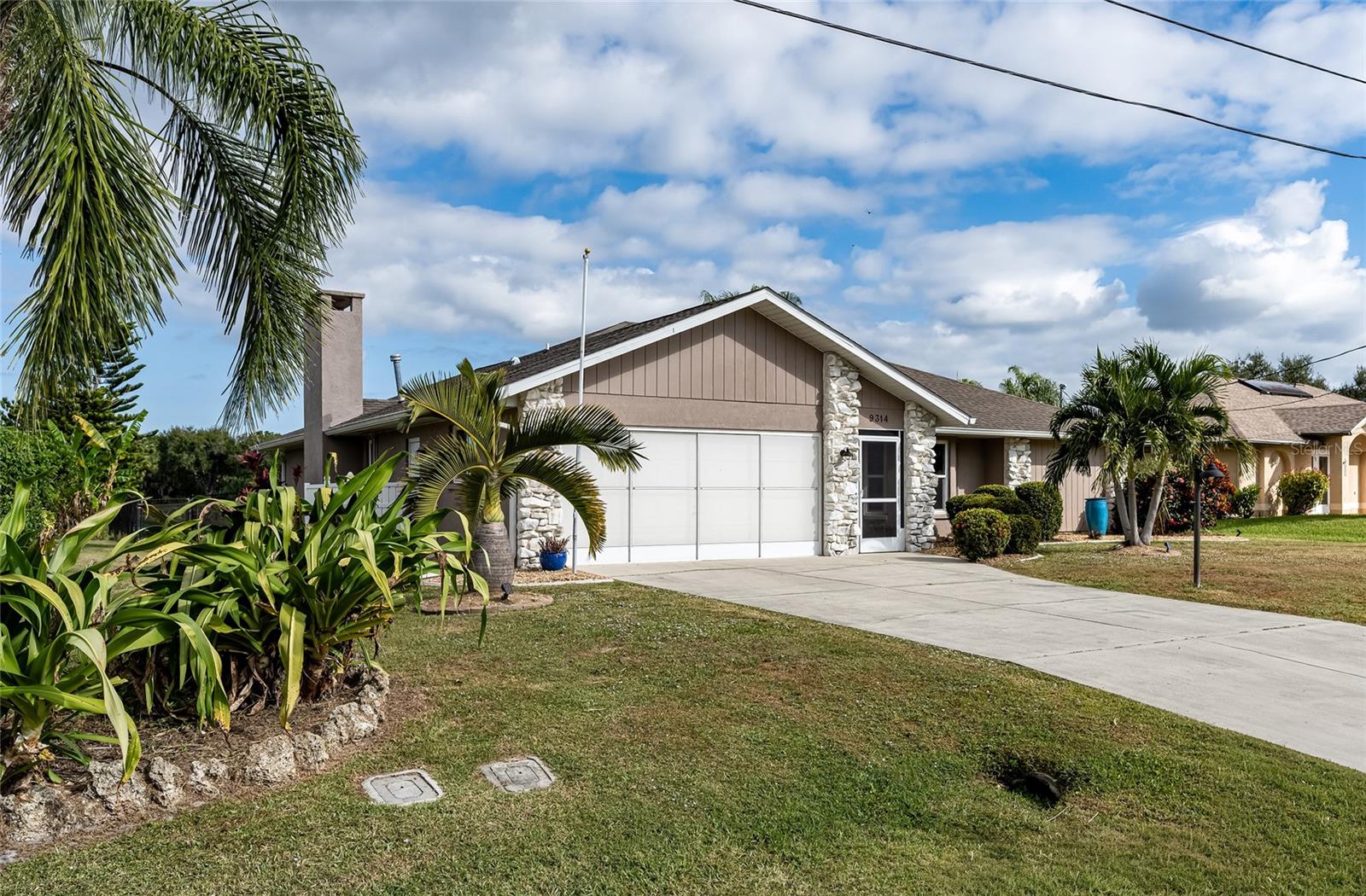 Image 59 of 68 For 9314 Lucian  