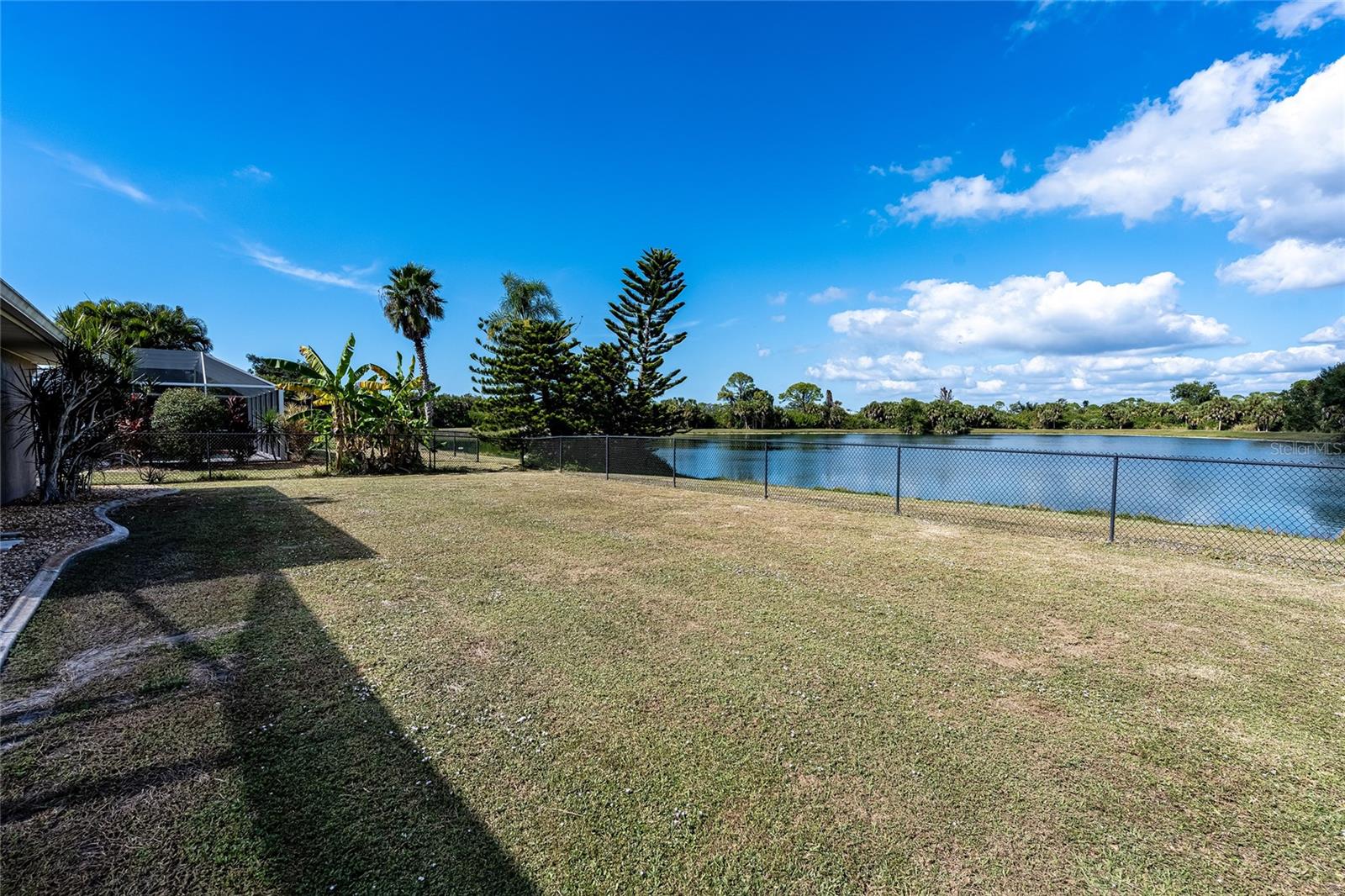 Image 6 of 68 For 9314 Lucian  