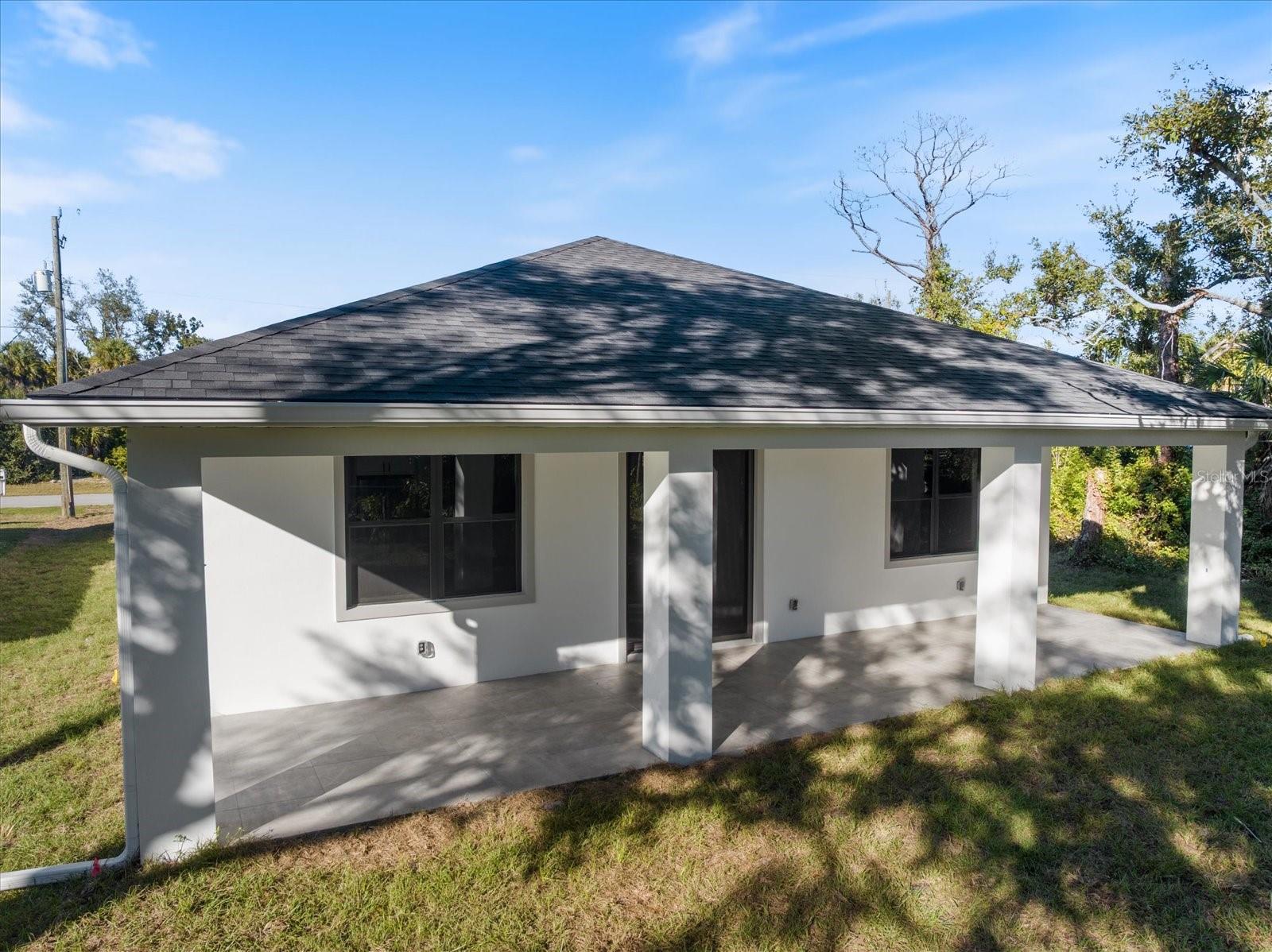 Listing photo id 18 for 211 Cougar Way