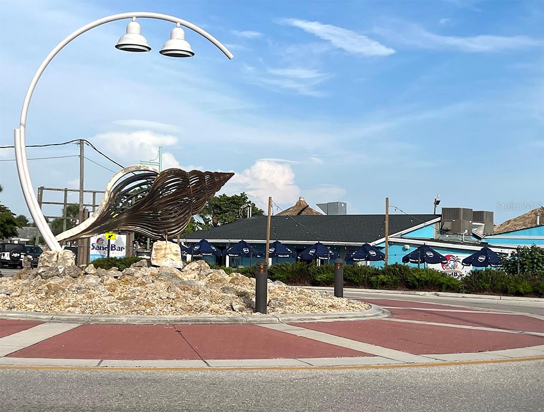 Listing photo id 24 for 211 Cougar Way