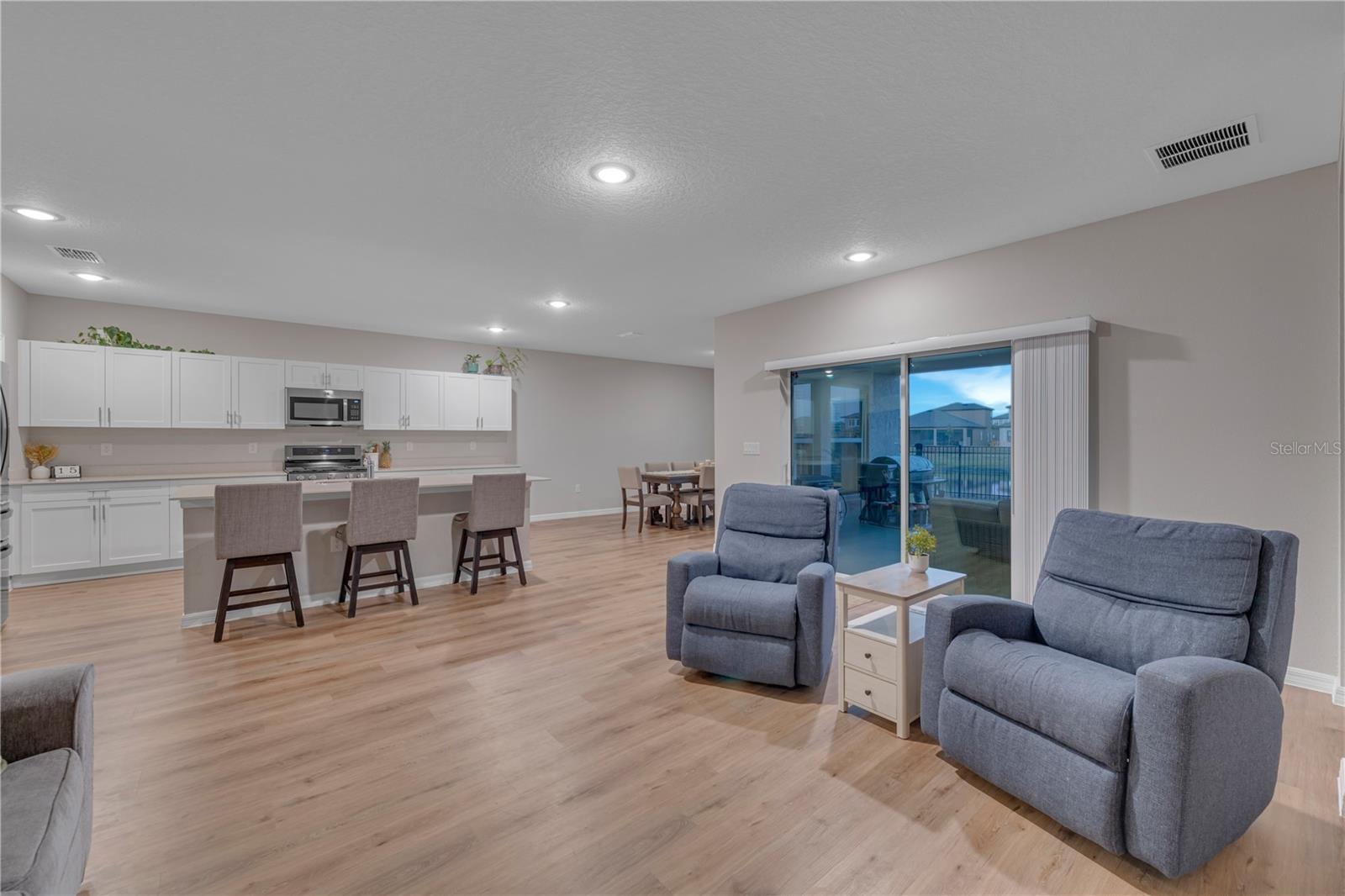 Image 12 of 46 For 12710 Hysmith Loop