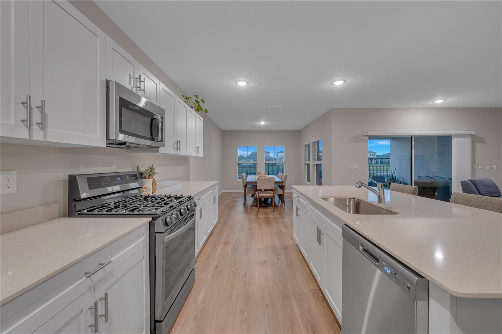 Image 16 of 46 For 12710 Hysmith Loop