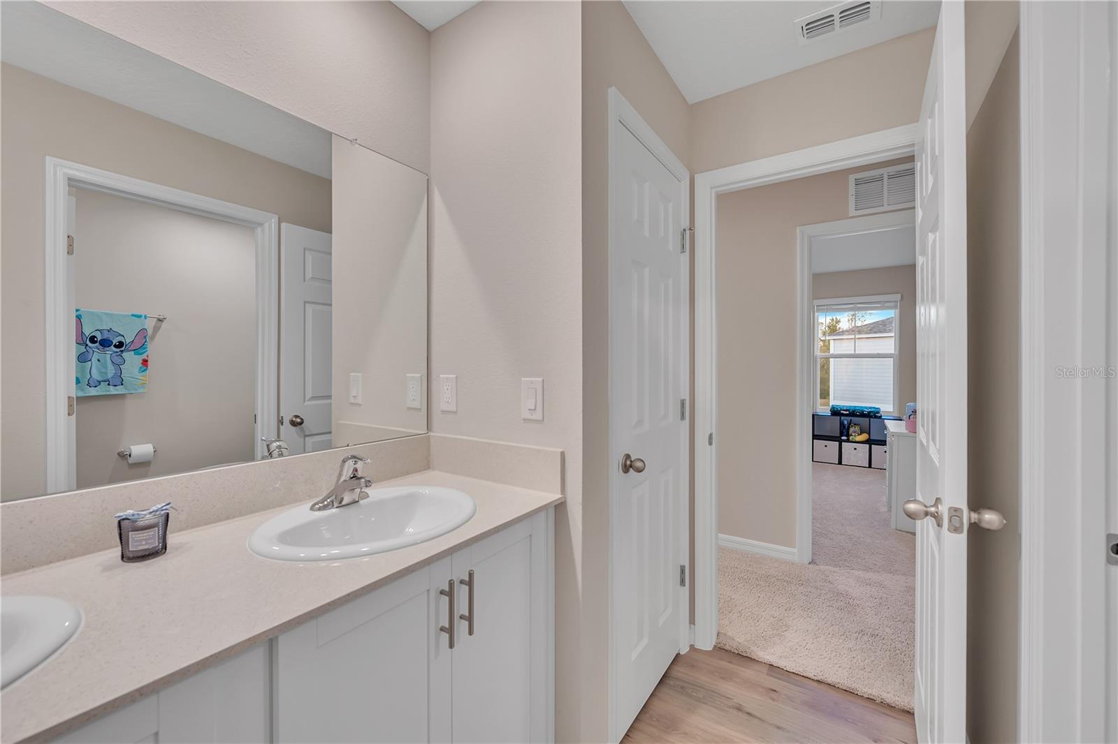 Image 36 of 46 For 12710 Hysmith Loop